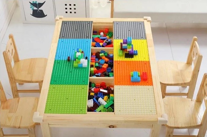 Стол для LEGO "Радуга" деревянный с двумя открывающимися крышками