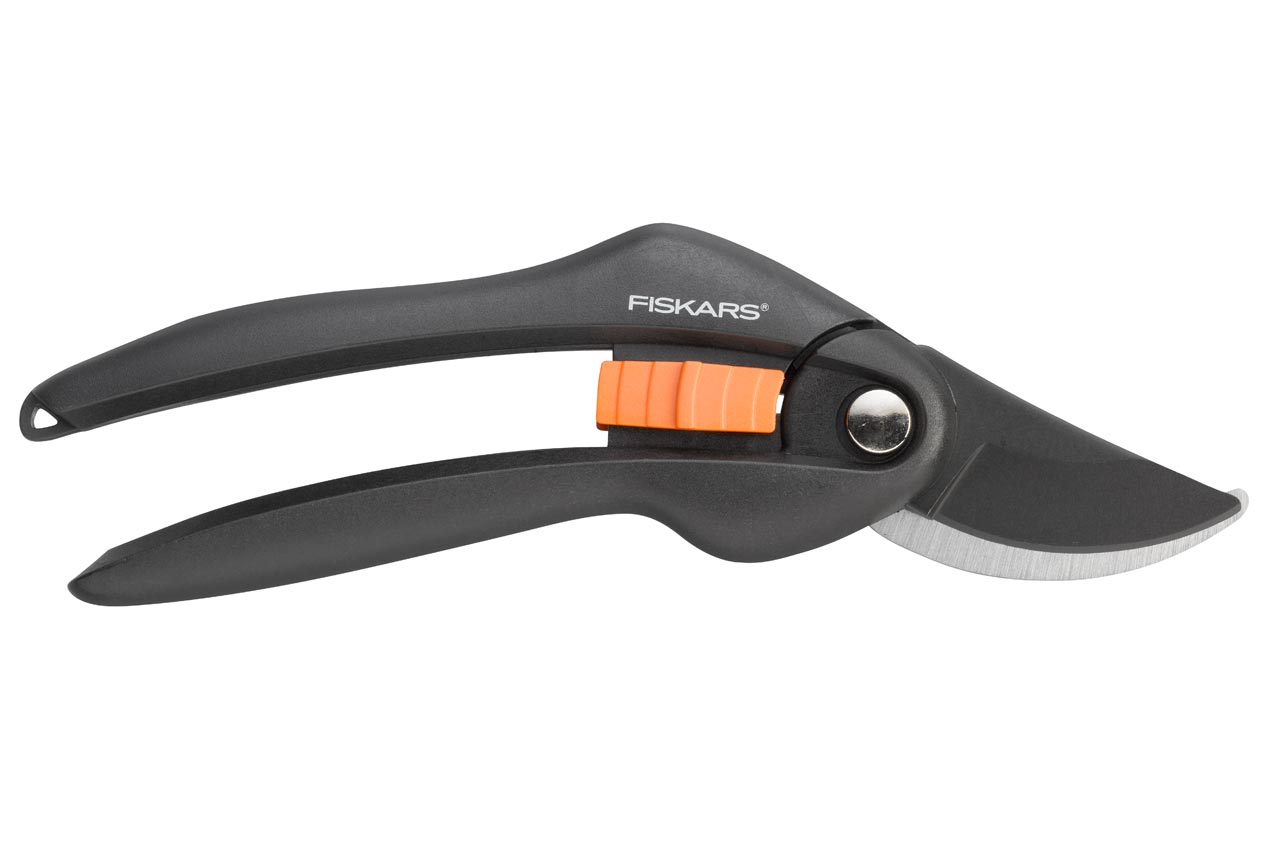 Секатор плоскостной Fiskars